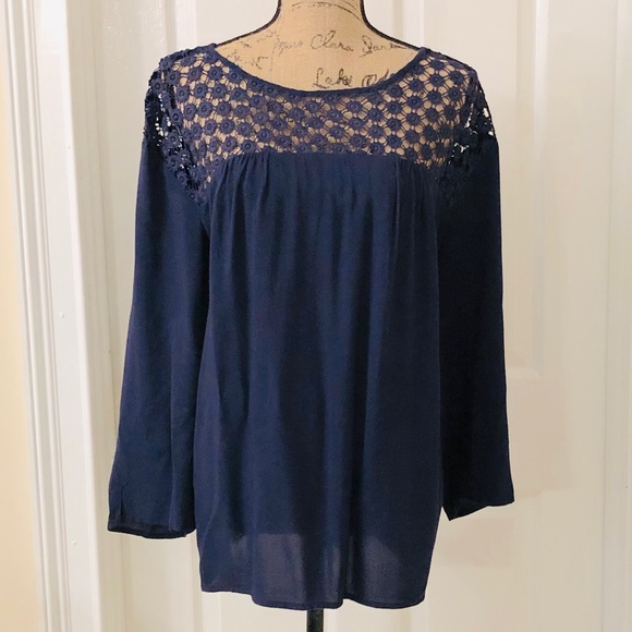 Old Navy Tops - Old Navy lace yolk blouse